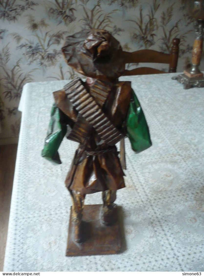Ancienne Figurine Militaire En Papier Mâché - Mexicain ?  Avec Cartouchière Et Fusil - 35 Cm - Leger