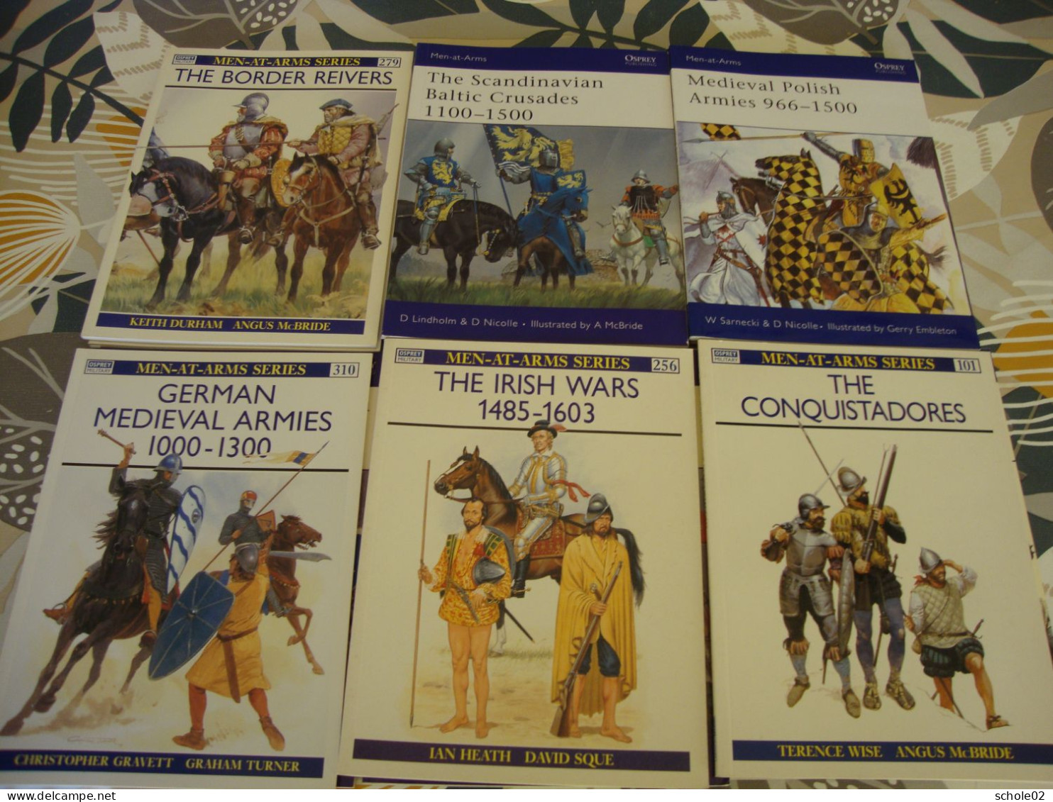 Lot De 30 Titres Osprey Série Men At Arms - Inglese
