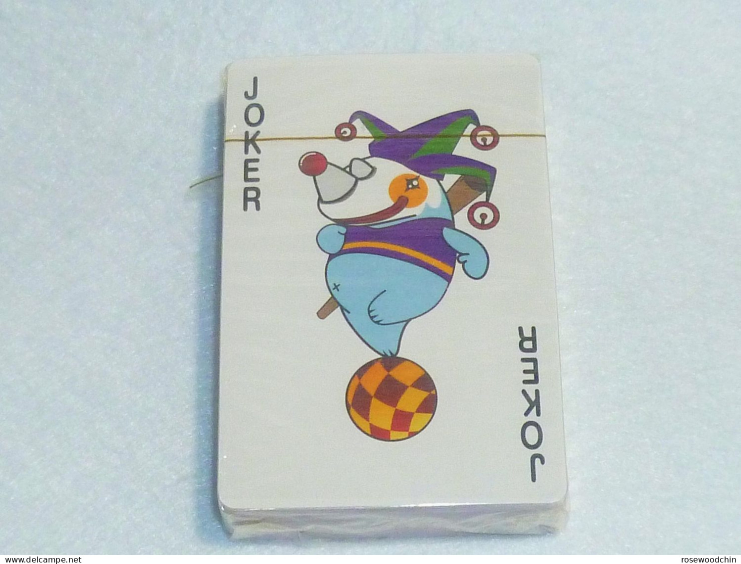 One Deck Of Sealed Poker Playing Card -  Taiwan Skylark Hotel   (#T2) - Playing Cards (classic)