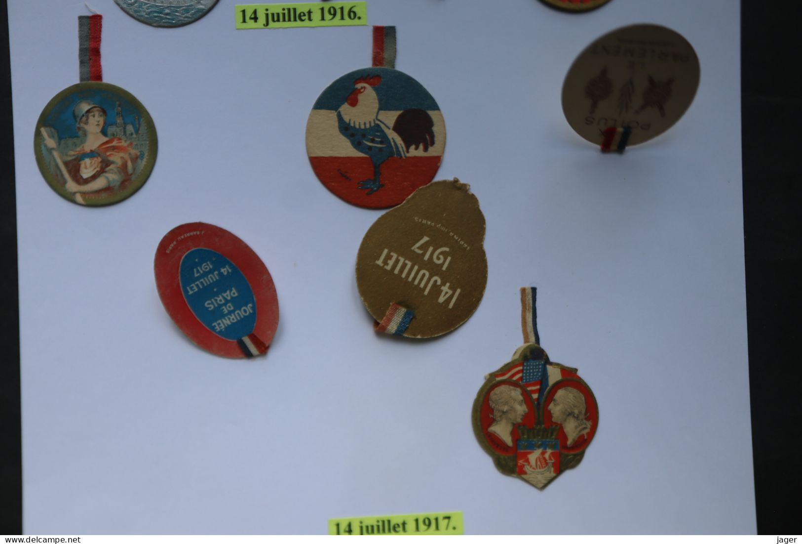 Collection D'insignes De Journée  Ville De Paris 14 Juillet 1915 1916 1917 - 1914-18