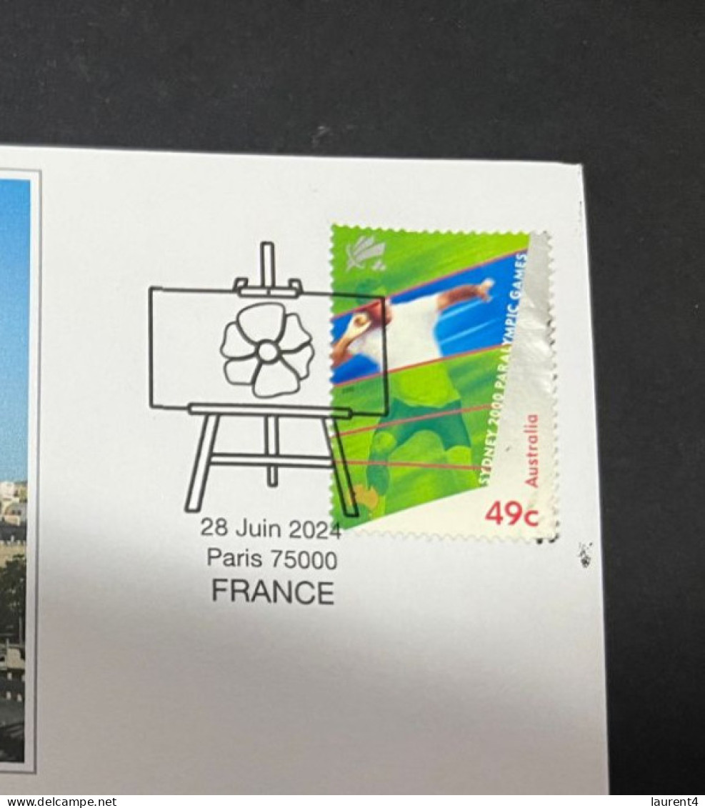 30-6-2024 (115) France - Paris Paralimpic Symbol "The Agitos" Installed On Th Arc De Triomphe (Parallympic 2000 Stamp) - Estate 2024 : Parigi