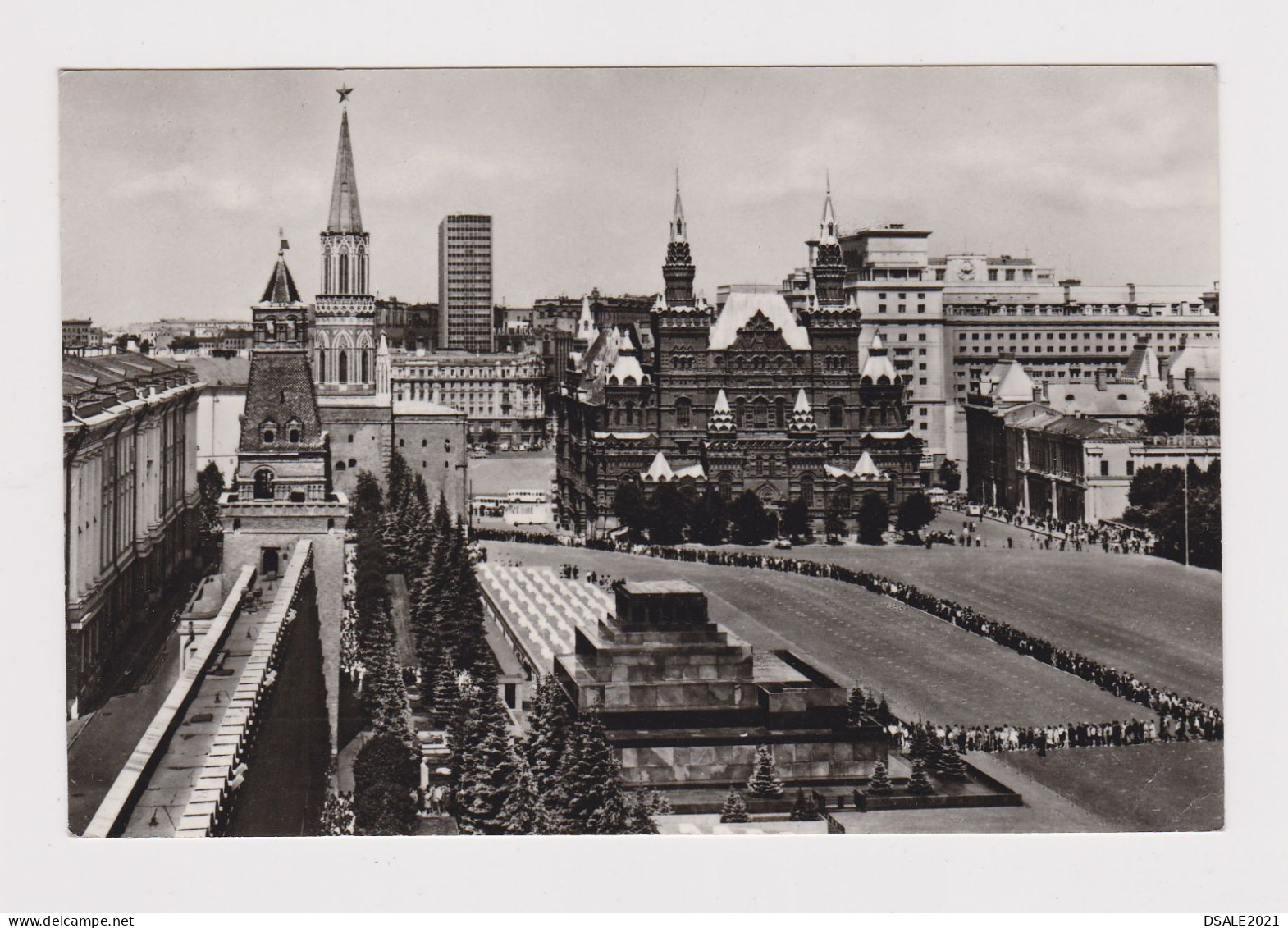 USSR Moscow Red Square, Lenin Mausoleum View, 1970s Photo Postcard W/topic Stamps Sent Airmail To Bulgaria (42068) - Covers & Documents