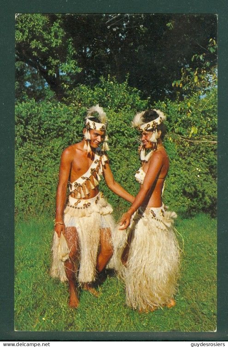 Aéroport De Papeete's Airport; Sur Carte Postale / On A Post Card; Sc. # C-28 (10410) - Oblitérés