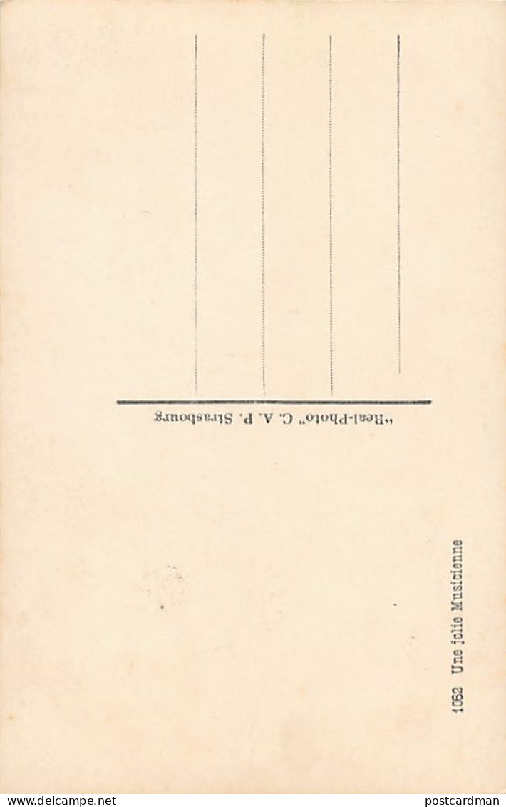 Algérie - Une Jolie Musicienne - Ed. C.A.P. 1062 - Women