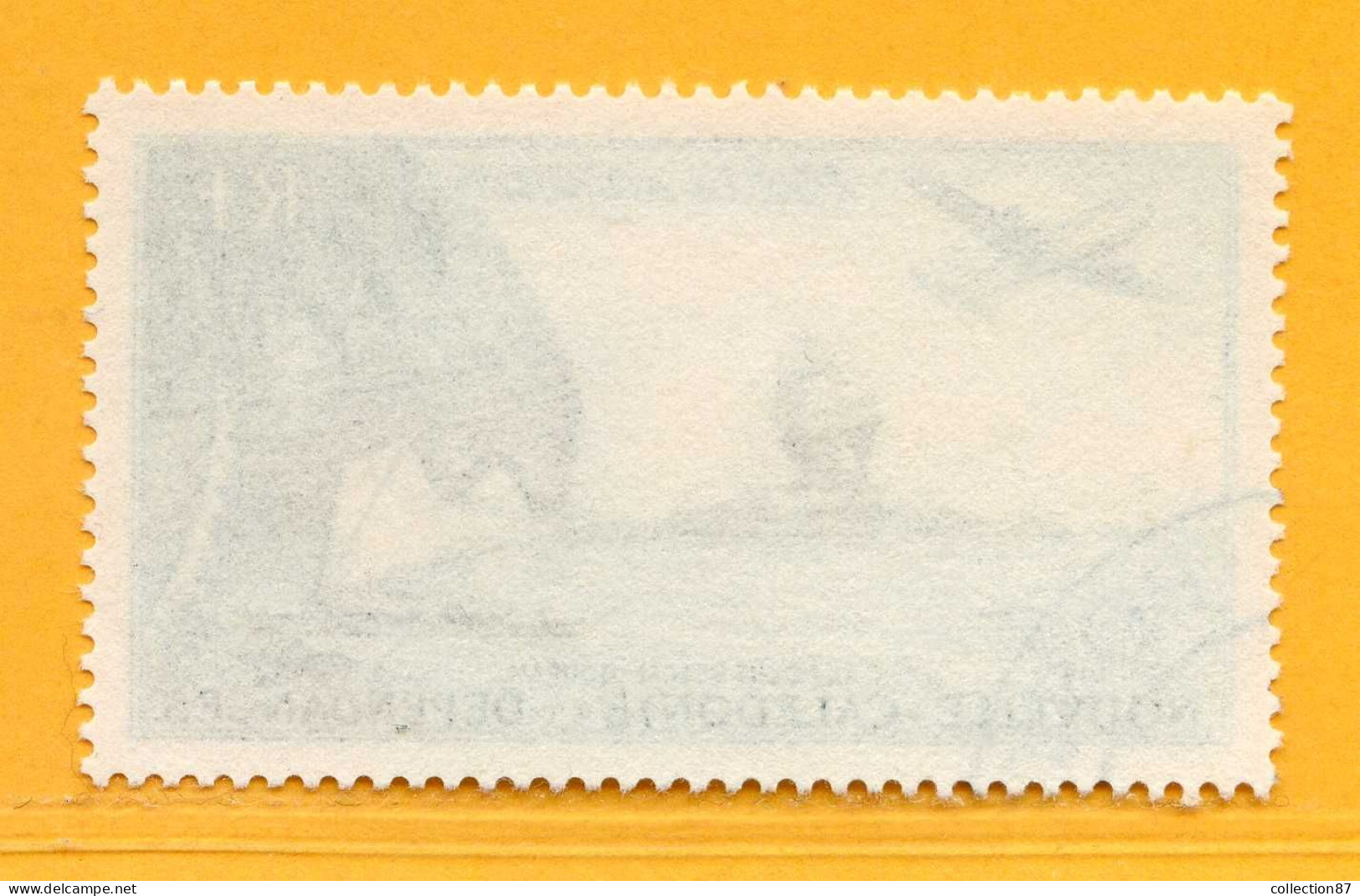 REF102 > NOUVELLE CALEDONIE > PA N° 71 Ø > Oblitéré Dos Visible > Used Ø - NCE > Roche Percée De Bourail - Used Stamps