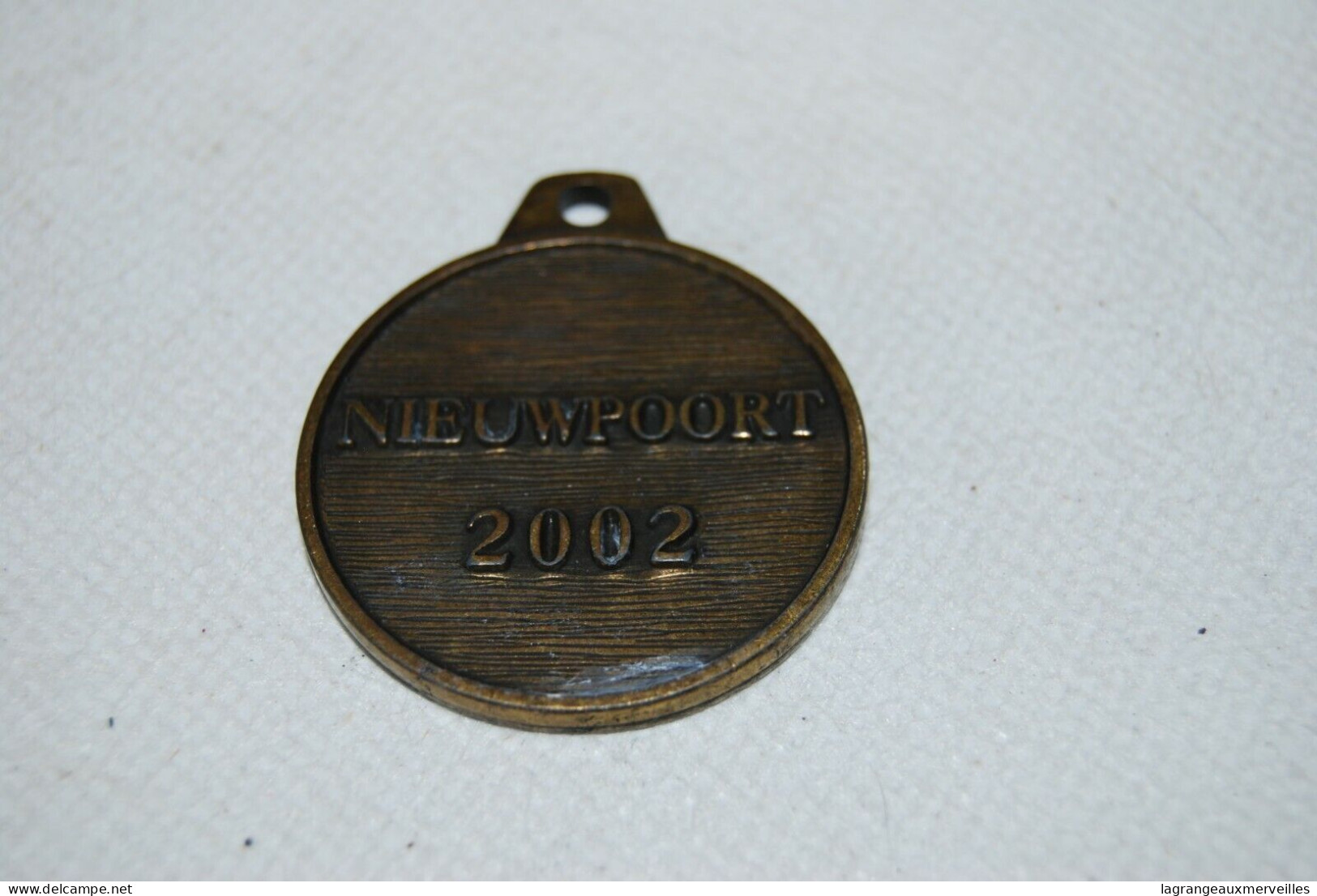 C193 Médaille En Pendentif - Nieuwpoort - 2002 - Otros & Sin Clasificación