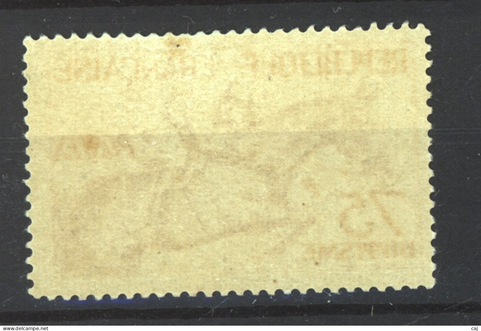 France  :  Yv  965  **  Hippisme - Unused Stamps