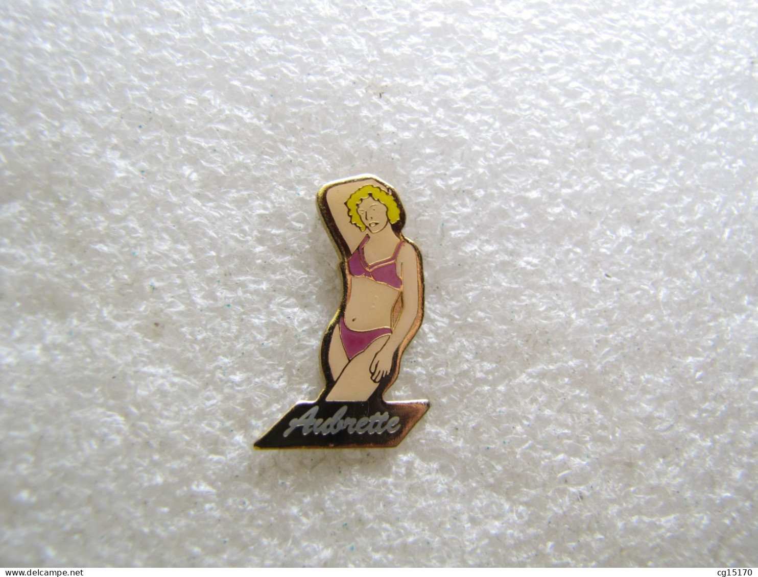 PIN'S   AUBRETTE LINGERIE  PIN UP - Pin-ups