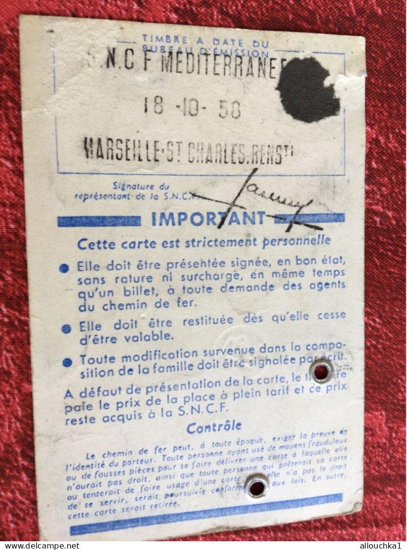 Carte Famille Nombreuse Réduction 40% -S.N.C.F. Circulation-Titre Transport- Chemins De Fer-Marseille Saint Charles - Europe