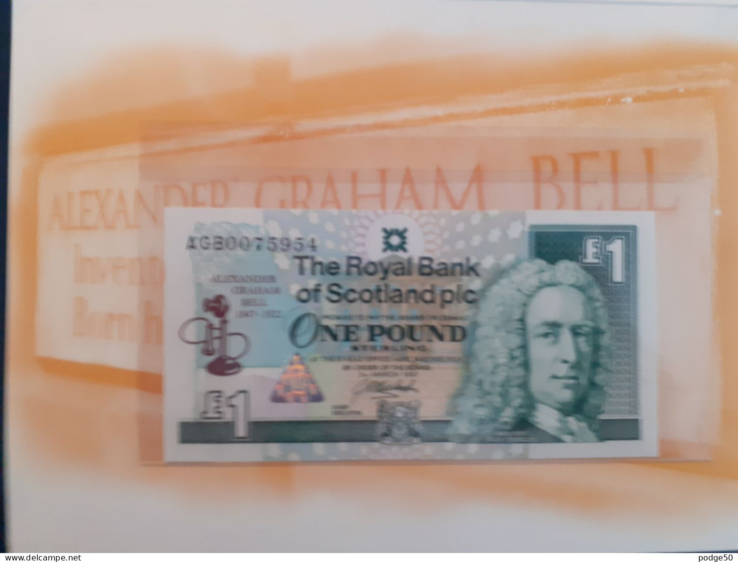 ROYAL BANK OF SCOTLAND 1997 ALEXANDER GRAHAM BELL UNCIRCULATED £1 IN FOLDER 007 SERIAL - 1 Pond