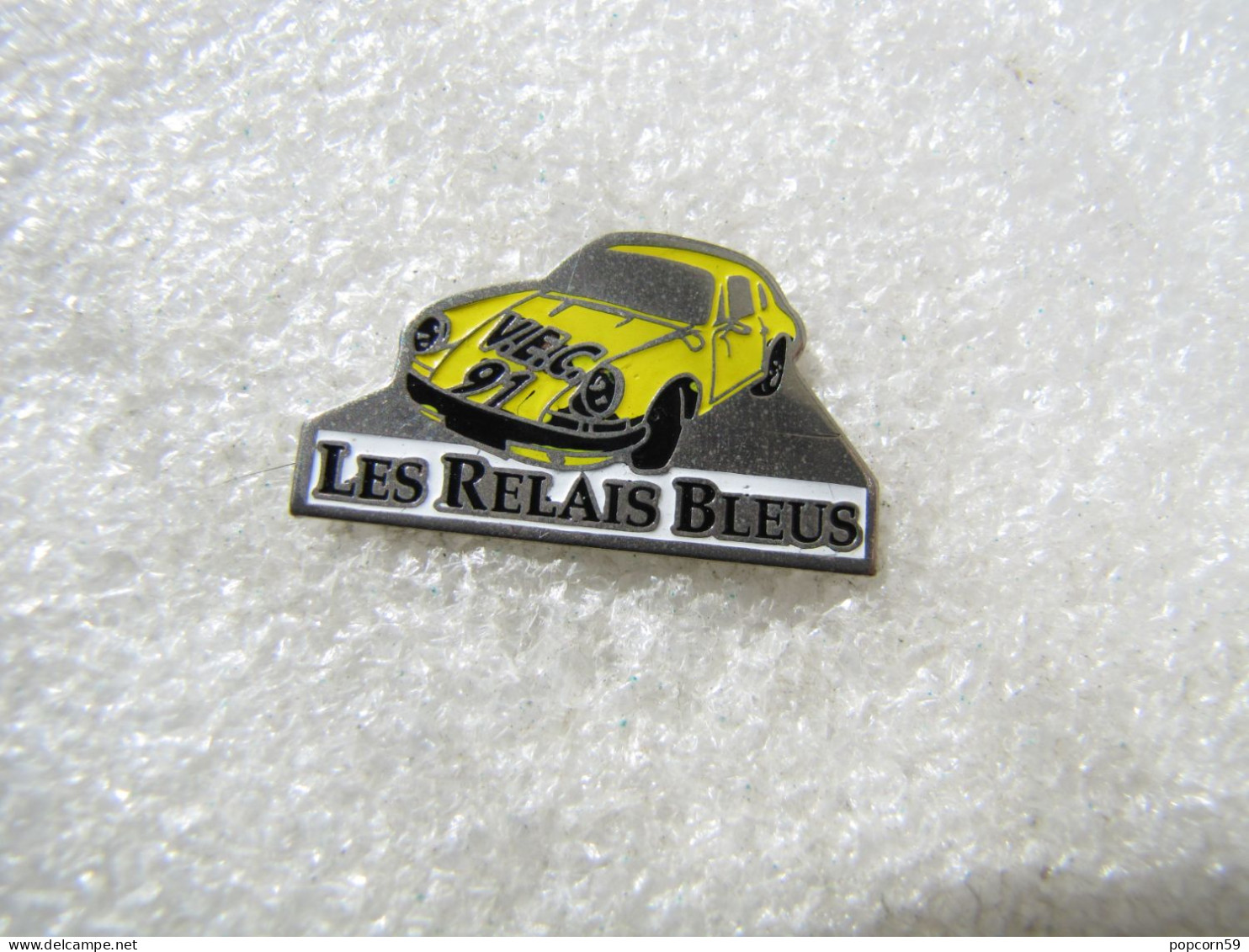 PIN'S  PORSCHE 911 LES RELAIS BLEUS - Porsche