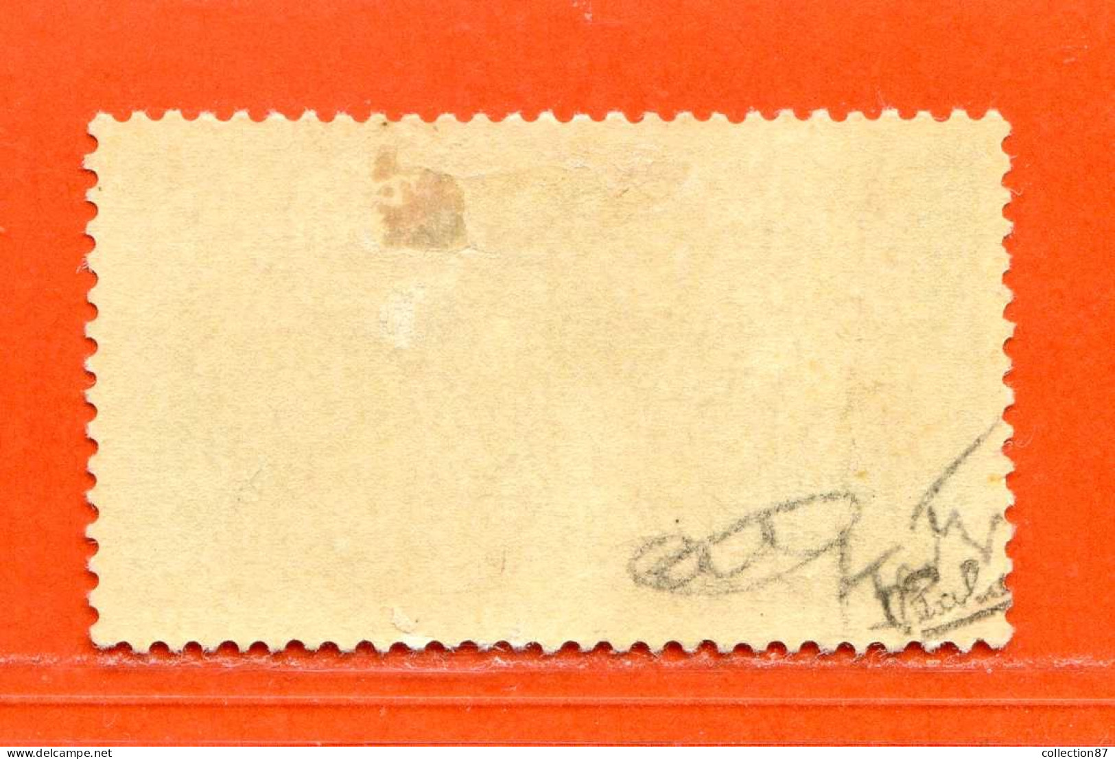 REF103 > A.E.F. > FRANCE LIBRE > PA N° 16 * Signé Calvès Défaut D'impression > Neuf Dos Visible MH * Cote 320 € - Unused Stamps