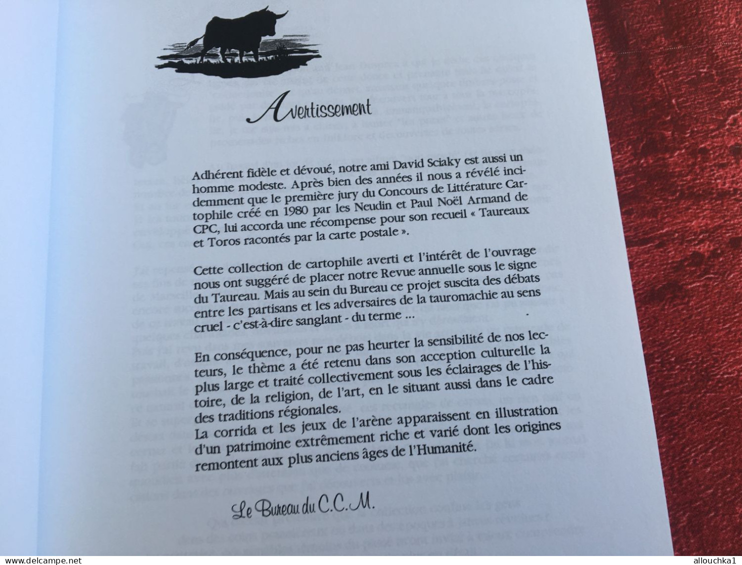 Livre Club Cartophile Marseillais-Sous Le Signe Du Taureau Cartophilie Carte Postale-œuvre Collective - Storia