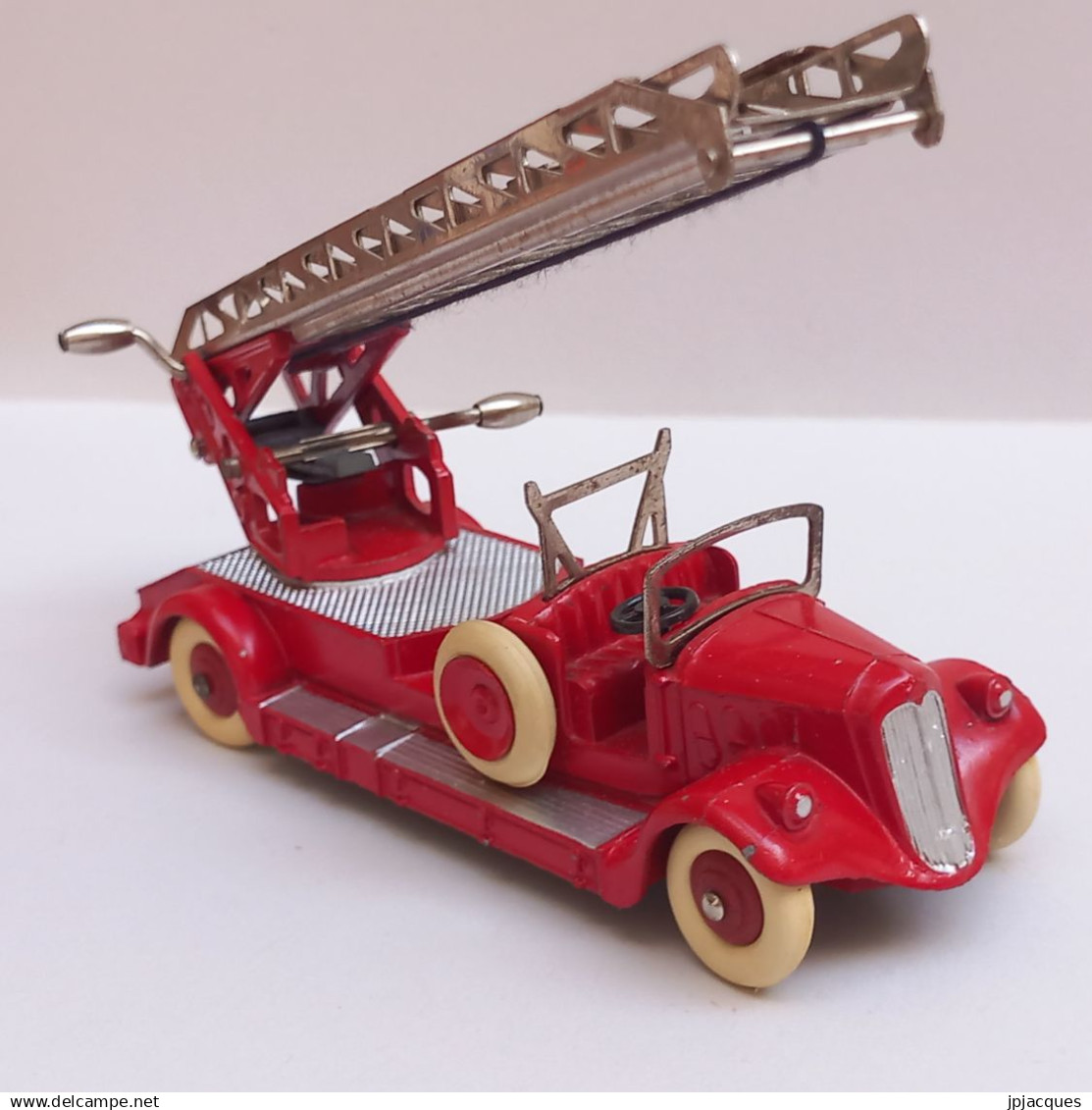 DINKY TOYS FRANCE 32 D DELAHAYE AUTO ECHELLE POMPIERS ORIGINE BEL ETAT+ BOITE D ORIGINE