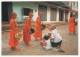 - LAOS. - LUANG PRABANG. Offerings. - Format 14,5x10,5 - Scan Verso - - Laos