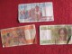 MADAGASCAR - 3 BILLETS - 2500 Francs - 1000 FRANCS - 500 FRANCS  VOIR PHOTOS - Madagascar