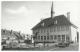 CPSM PERWEZ, HOTEL DE VILLE, AUTO VOITURE ANCIENNE, Format 9 Cm Sur 14 Cm Environ, BRABANT WALLON, BELGIQUE - Perwez