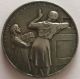 Médaille. Militaria. La Cantine Du Soldat Prisonnier. 1914-1915. G. Devreese. 55 Mm - 66 Gr - Unternehmen
