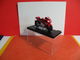 MOTO 1/24 > Yamaha YZR 500 Max Biaggi 2001 (sous Vitrine) - Motorcycles