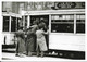 BRUXELLES (1000) - Transports : Tram Pris D'assaut Au Boulevard Du Jardin Botanique, Devant La Brasserie Henri IV (1936) - Public Transport (surface)