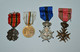 LOT 4 MEDAILLES BELGES BELGIQUE WW2 39/45 COLLECTION MEDAILLE LEOPOLD II Collection MILITARIA VITRINE - Belgien