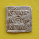 Monnaie Carrée-Prière Antique Arabe En Argent Islam Maure Maroc ? 1.5x1.5 Cms Port Suivi Inclus Europe - Islamiques