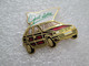 PIN'S    OPEL  ASTRA   ROUGE   Email Grand Feu  DEMONS ET MERVEILLES - Opel