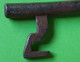 Delcampe - Lot 8 Anciens Outils CLEFS - Pour Porte Armoire Placard - Etat D'usage "dans Leur Jus"- Vers 1930 1960 - Andere Geräte