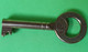 Lot 9 Anciens Outils Petites CLEFS - Pour Porte Armoire Placard - Etat D'usage "dans Leur Jus"- Vers 1930 1960 - Andere Geräte