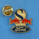 1 PIN'S //  ** SAUBER RED BULL FORD / TEAM F1 ** . (Red Bull-Sauber Geiterkinden) - Ford