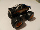 Hotwheels    Monster Truck  (Monster Beat That ) L 9cm     ***  3812  *** Springt Open Bij Botsing - HotWheels