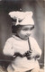 Fantaisie - Enfants - Une Enfant Tient Une Pipe Dans La Main - Bonnet - Carte Postale Ancienne - Ritratti