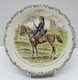 Delcampe - *2 ASSIETTES HB & Cie Terre De Fer CAVALIERS N° 10 CHOISY Le ROI COLLECTION   E - Choisy Le Roi (FRA)