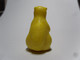 Figurine Petit Jouet CASTOR Jaune Et Bleu - Other & Unclassified