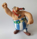 FIGURINE ASTERIX BULLY 1984 OBELIX VA METTRE UBE CHATAIGNE BE - Asterix & Obelix