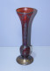 Delcampe - -JOLI ANCIEN VASE SOLIFLORE VERRE PEINT ROUGE Décor MOTIFS Argentés    E - Vases