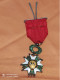 Delcampe - LEGION D'HONNEUR 3 EME REPUBLIQUE , AVEC RAPPEL ETOILE DES BLESSES SUR RUBAN, ABIMEE - France