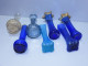 Delcampe - -LOT De 7 PETITS VASES VERRE 6 De Couleur Bleue & 1 Incolore Jus De Grenier     E - Vases