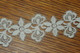 DENTELLE Ancienne GALON Bordure / 3.70 M X  4 Cm  De Large / COUTURE MERCERIE - Encajes Y Tejidos