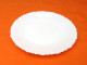 5 Assiettes Plates  Arcopal France   Couleur : Blanc Lait  Modèle Feston - Assiettes