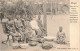 CONGO - Place De La Marine à Boma - Femmes De Travailleurs Attendant La Distribution Des Vivres - Carte Postale Ancienne - Belgisch-Kongo