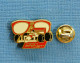 1 PIN'S //  ** FORMULE 1 / LUNETTE ROUGE ALAIN PROST ** . (A.B. Paris) - F1