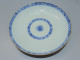 -BELLE ASSIETTE CREUSE PORCELAINE CHINE BLANC/BLEU Avec Cheveux & 1 éclat ASIE    E - Other & Unclassified