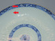 -BELLE ASSIETTE CREUSE PORCELAINE CHINE BLANC/BLEU Avec Cheveux & 1 éclat ASIE    E - Altri & Non Classificati