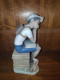 01005250 COLEGIAL CON PERRITO. FIGURA PORCELANA LLADRÓ DESCATALOGADA - Lladro (ESP)