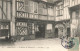 FRANCE - Abbeville - La Maison De François Ier - La Cour - LL - Carte Postale Ancienne - Abbeville