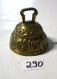 C290 Ancienne Cloche En Bronze - Laiton - Antique éléphant - Cloches