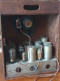 ANCIEN POSTE RADIO TSF A LAMPES - MANUFRANCE (MF) - ART DECO - ANNEE 35 OU 36 SELON LE MODELE MF6 OU BA35 - Appareils