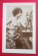 Jolie Dame Seins Nus Et Son Miroir Regardant Sa Poitrine Photo Imprimée (nacked) 10.9x15.9 Cms Sans éditeur - Sin Clasificación