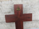 Delcampe - Ancienne Croix Crucifix Christ Métal Patine Bronze Bois Palissandre - Religious Art